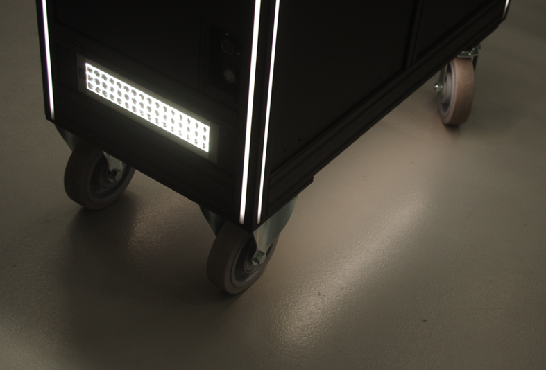 FTY con sistema di illuminazione